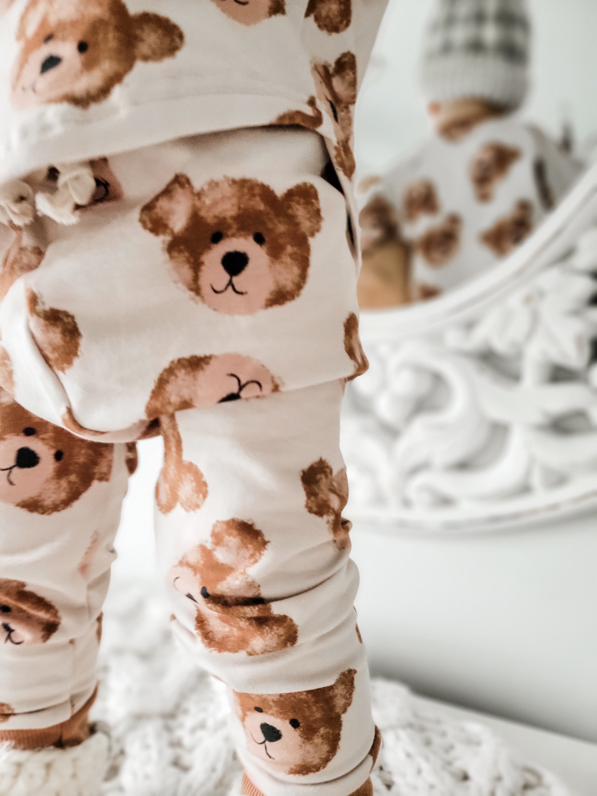 Unisex Toddler Kids 2 Piece Jogger Set - Cozy Teddy Bears