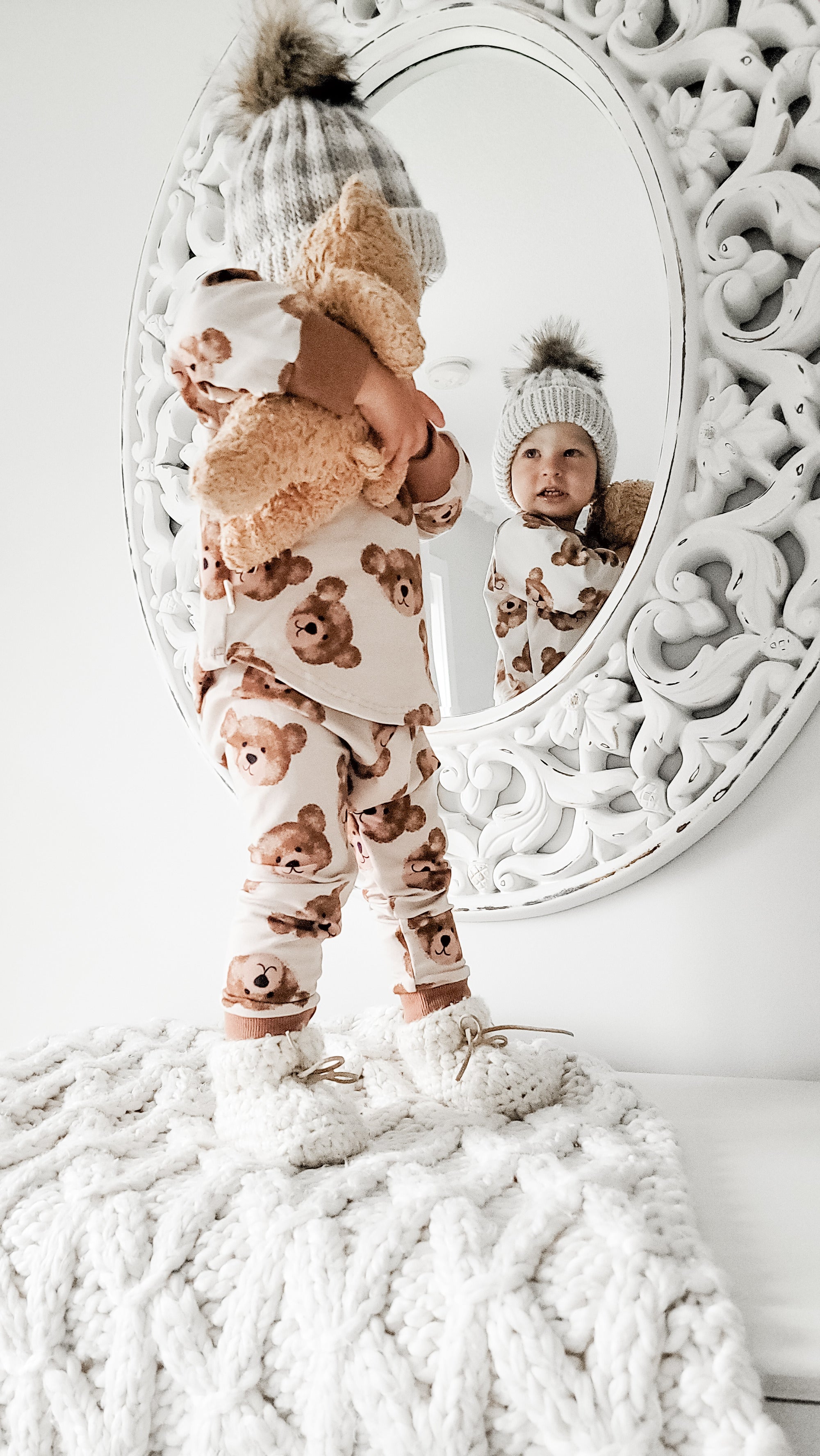 Unisex Toddler Kids 2 Piece Jogger Set - Cozy Teddy Bears