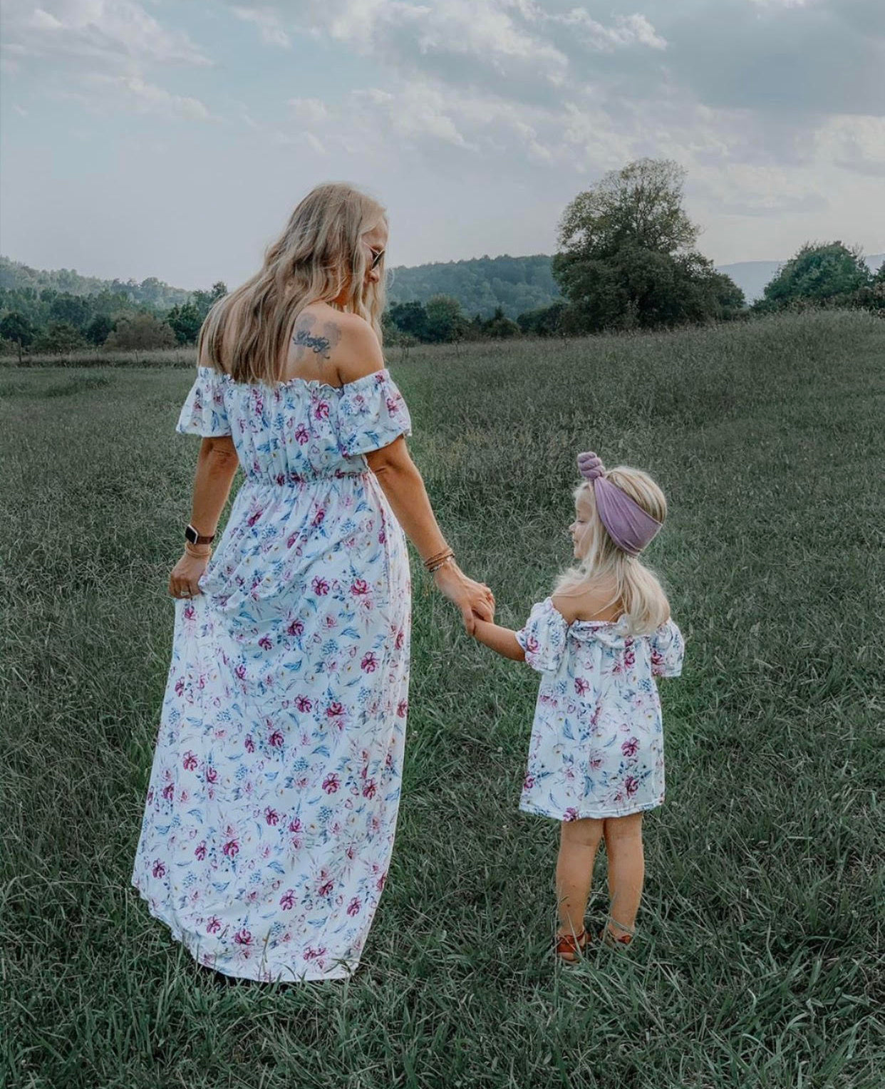 Amazon.com: Mommy and Me Dresses Flower Print Long Sleeve Dress Family  Matching Outfits One Piece Casual Dress(Black,6-7 Years): Clothing, Shoes &  Jewelry